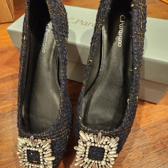 C.PARAVANO Crystal Buckle Flats Size 6.5 US / 37 EU  Perfect For Holidays - Picture 5 of 6